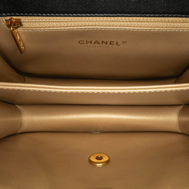Chanel Matelassé Cuir d’agneau Octagonal Buckle Sac porté croisé