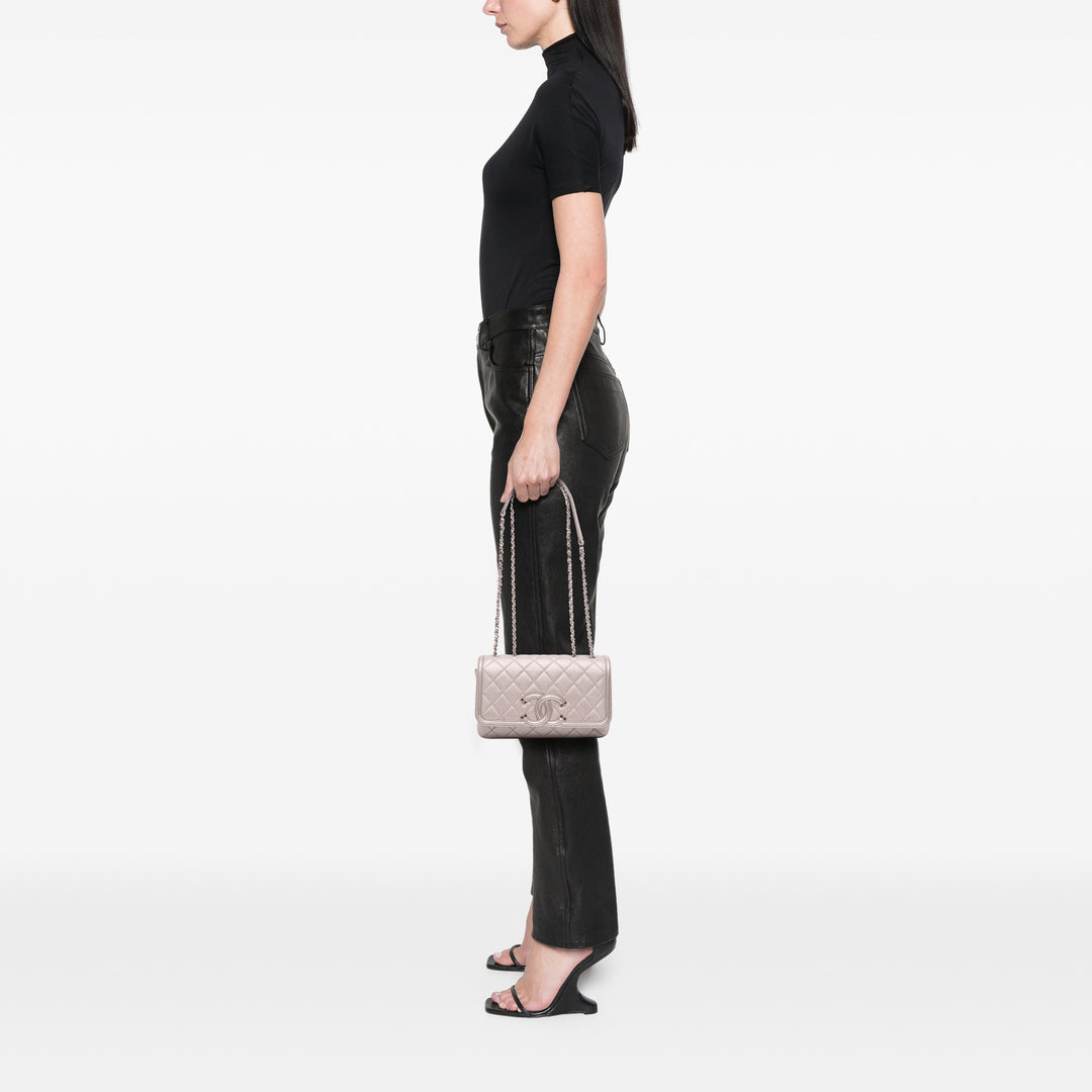 Chanel Small Métallisé Caviar CC Filigree Flap Argenté