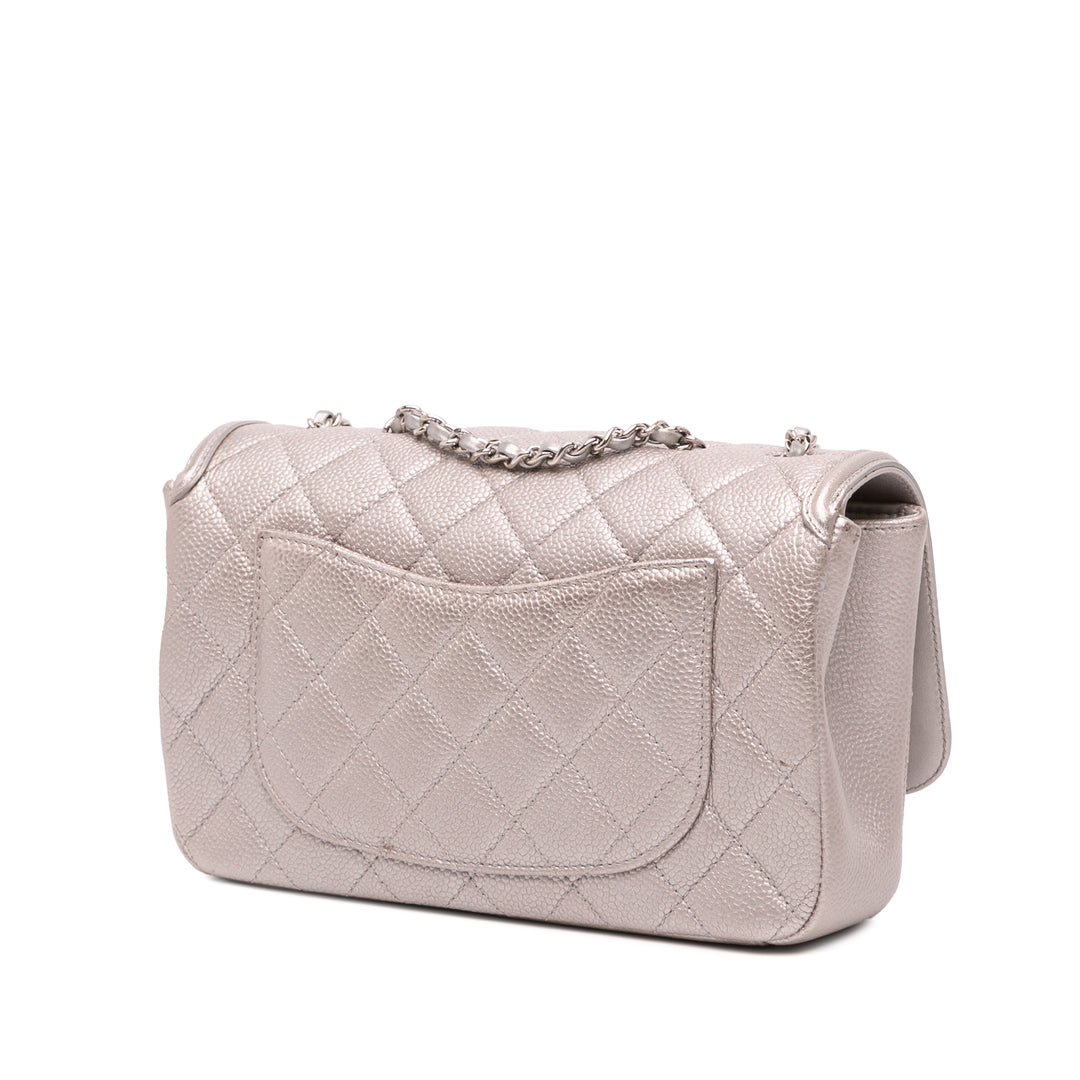 Chanel Small Métallisé Caviar CC Filigree Flap Argenté