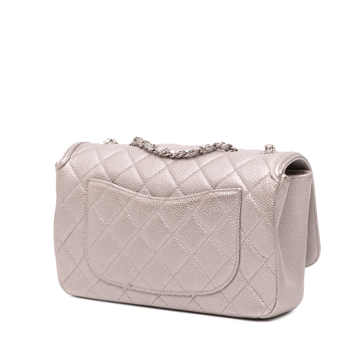 Chanel Small Métallisé Caviar CC Filigree Flap Argenté