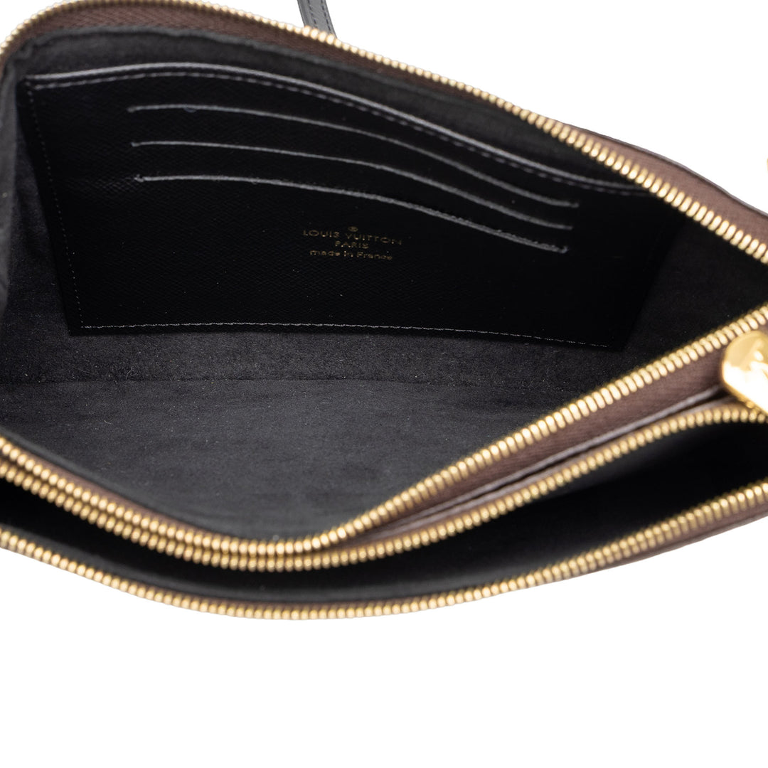Louis Vuitton Pochette Giant Reverse Double Zippé Monogram Marron – vue 4 – GABY PARIS