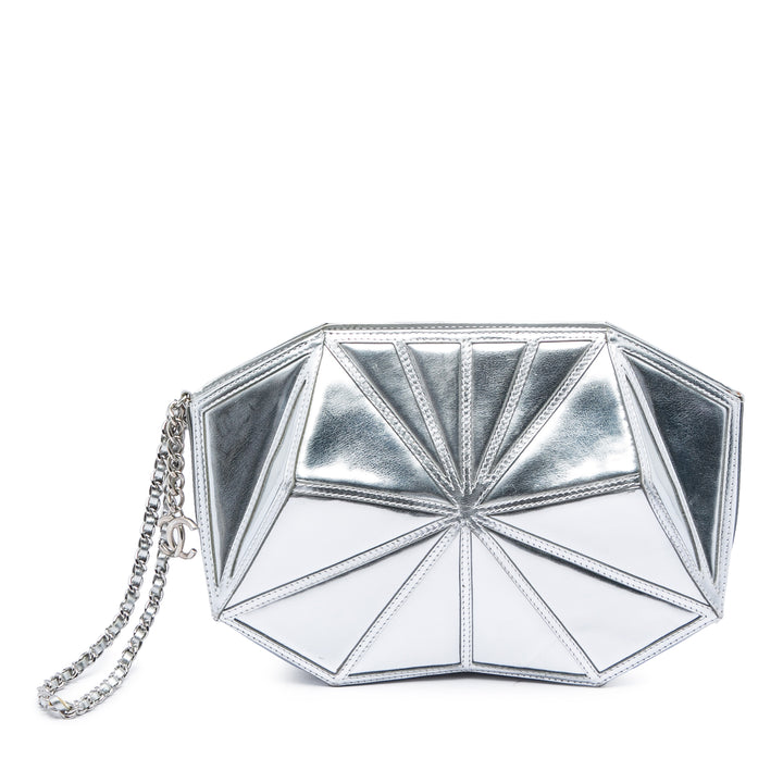Chanel Métallisé Midnight Swim Wristlet Pochette Cuir d'agneau