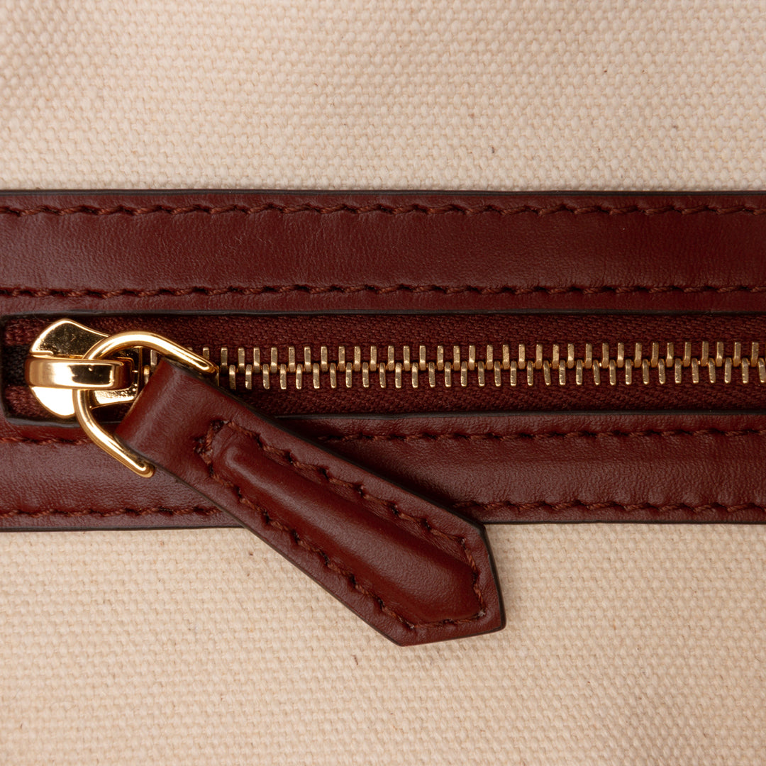 Fendi Zucca Embroidered Toile Baguette Sac cartable Marron