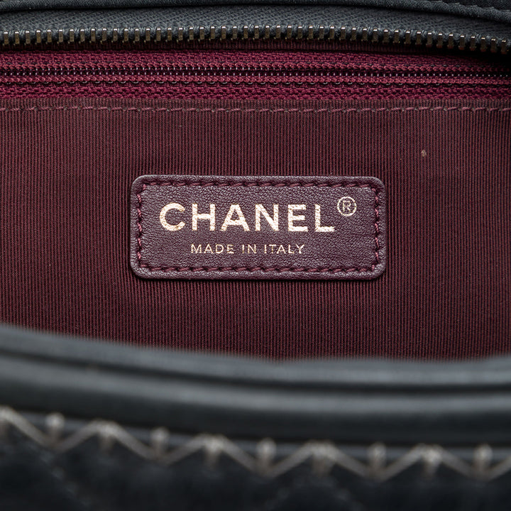 Chanel CC Matelassé Iridescent Cuir de veau Whipstitch Sac caméra