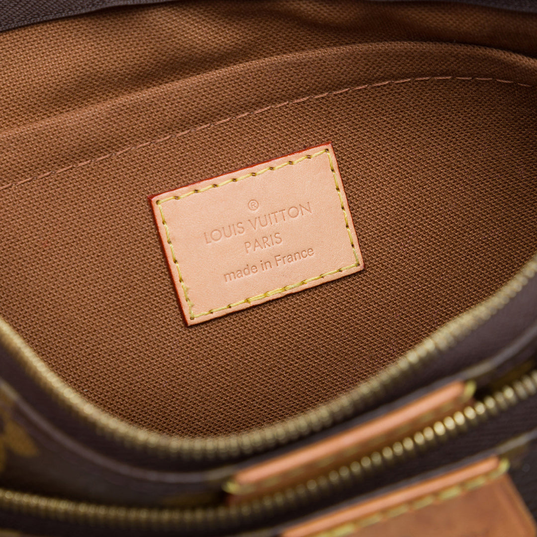 Louis Vuitton Multi Pochette Accessoires Toile Monogram