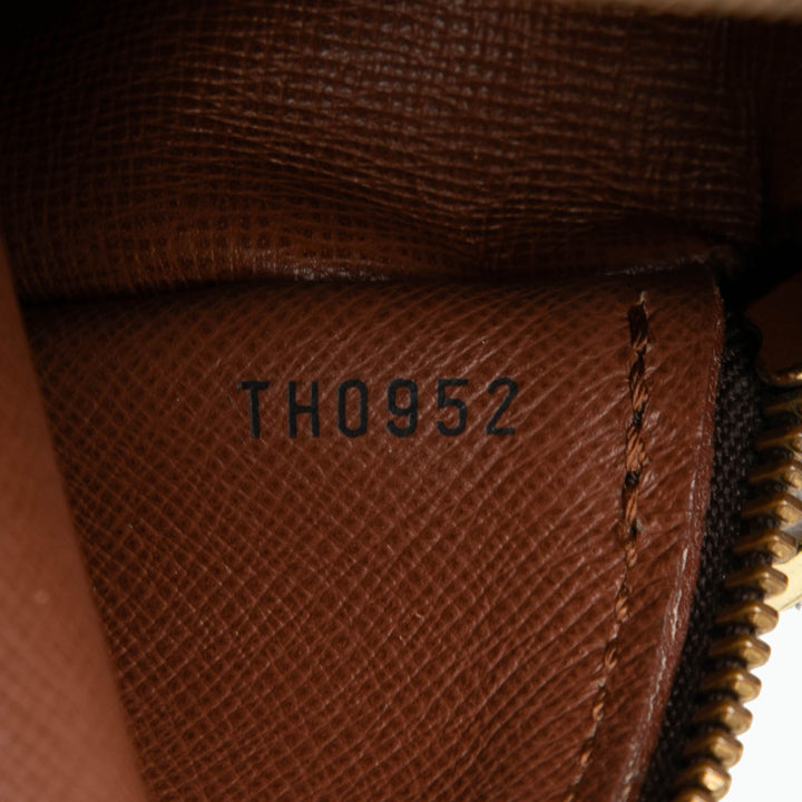 Louis Vuitton Monogram Papillon 26