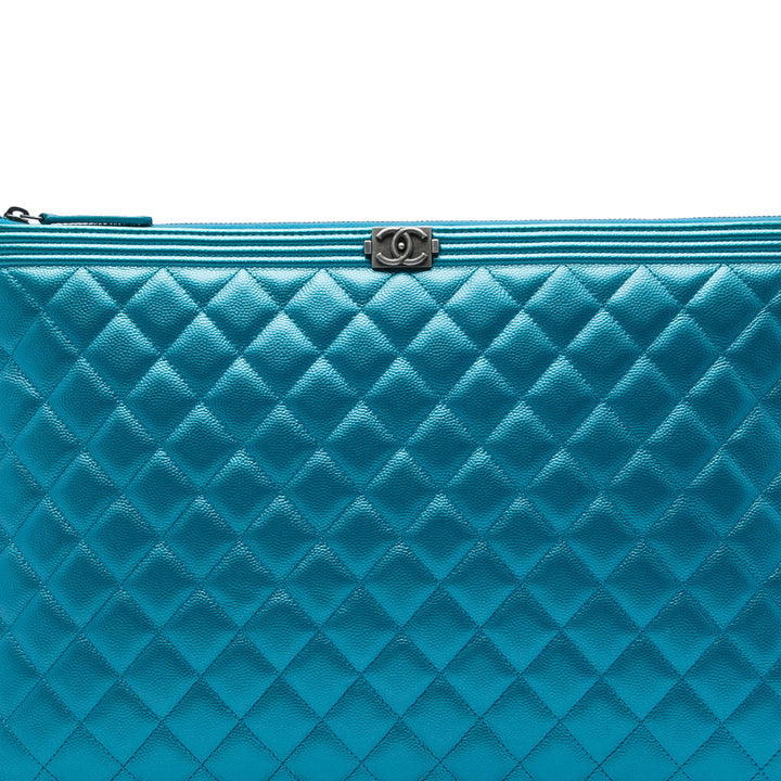 Matelassé Métallisé Boy O Étui Pochette Grand Cuir caviar Bleu