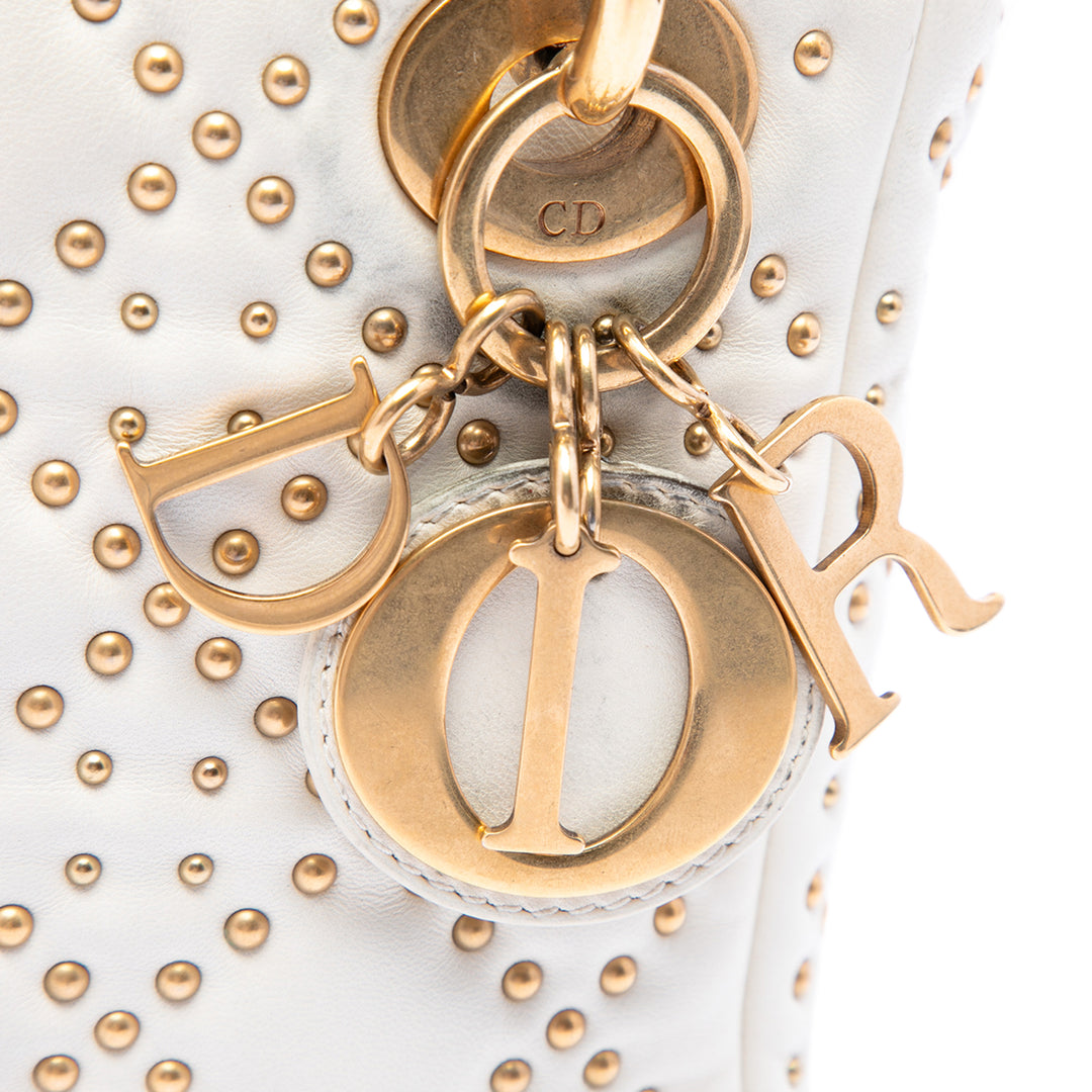 Dior Mini Cuir d’agneau Cannage clouté Supple Lady Dior