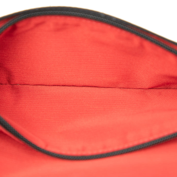 Chanel Old Travel Line Nylon Bifold Portefeuille long – GABY PARIS Authentique