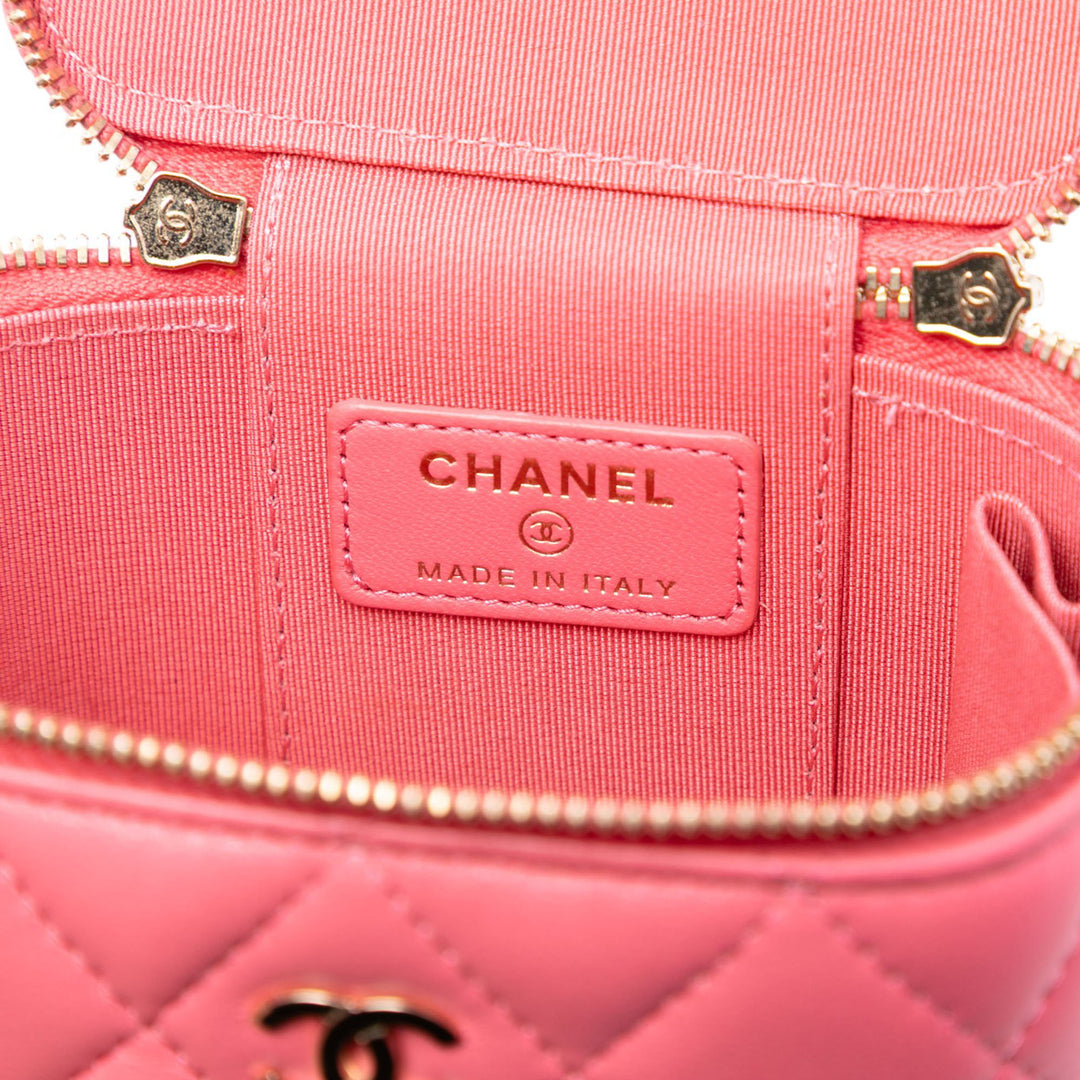 Chanel Matelassé Vanity avec chaîne Mini Cuir d'agneau