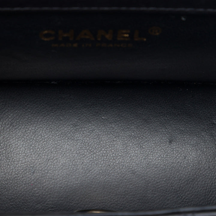 Chanel Micro CC Matelassé brillant Cuir de veau Simple rabat