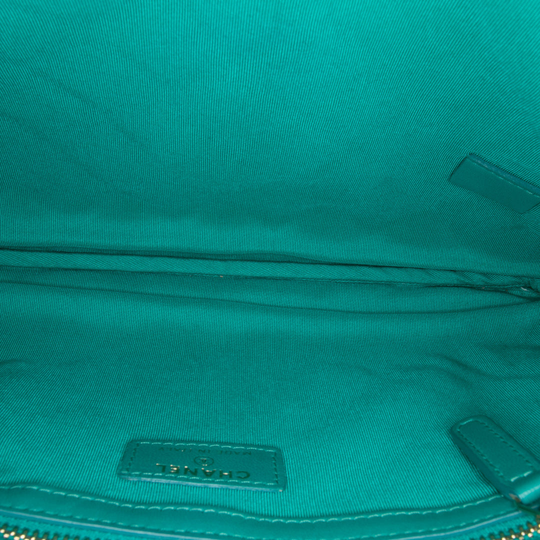 Chanel Medium Matelassé Cuir d’agneau O Étui Pochette