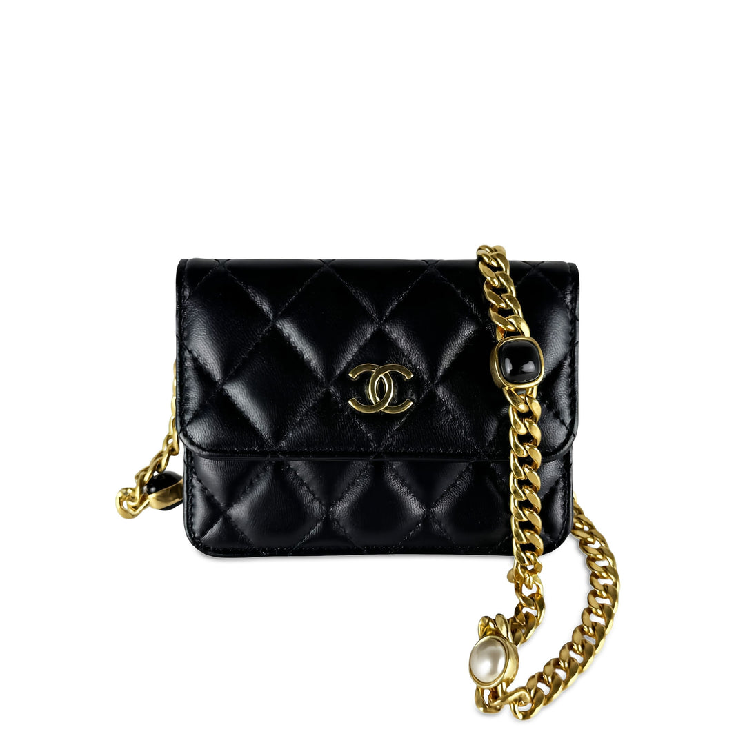 Chanel Matelassé Resin Perle Chaîne à rabat Mini Cuir d'agneau Noir – vue principale – GABY PARIS
