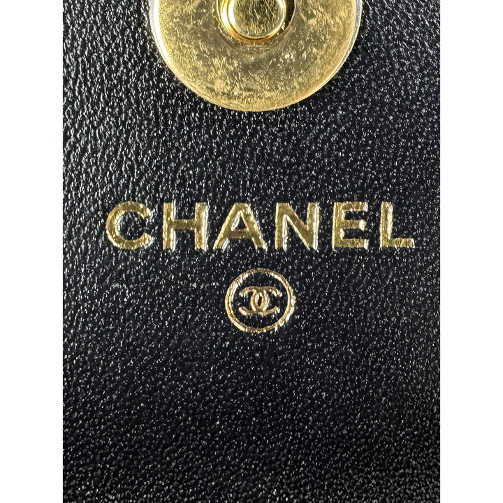 Chanel Matelassé Resin Perle Chaîne à rabat Mini Cuir d'agneau Noir – vue 5 – GABY PARIS