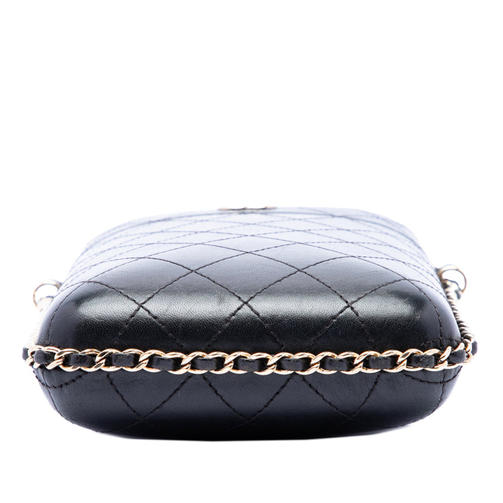 Chanel CC Matelassé Cuir d’agneau Sac rond à chaîne Phone Holder