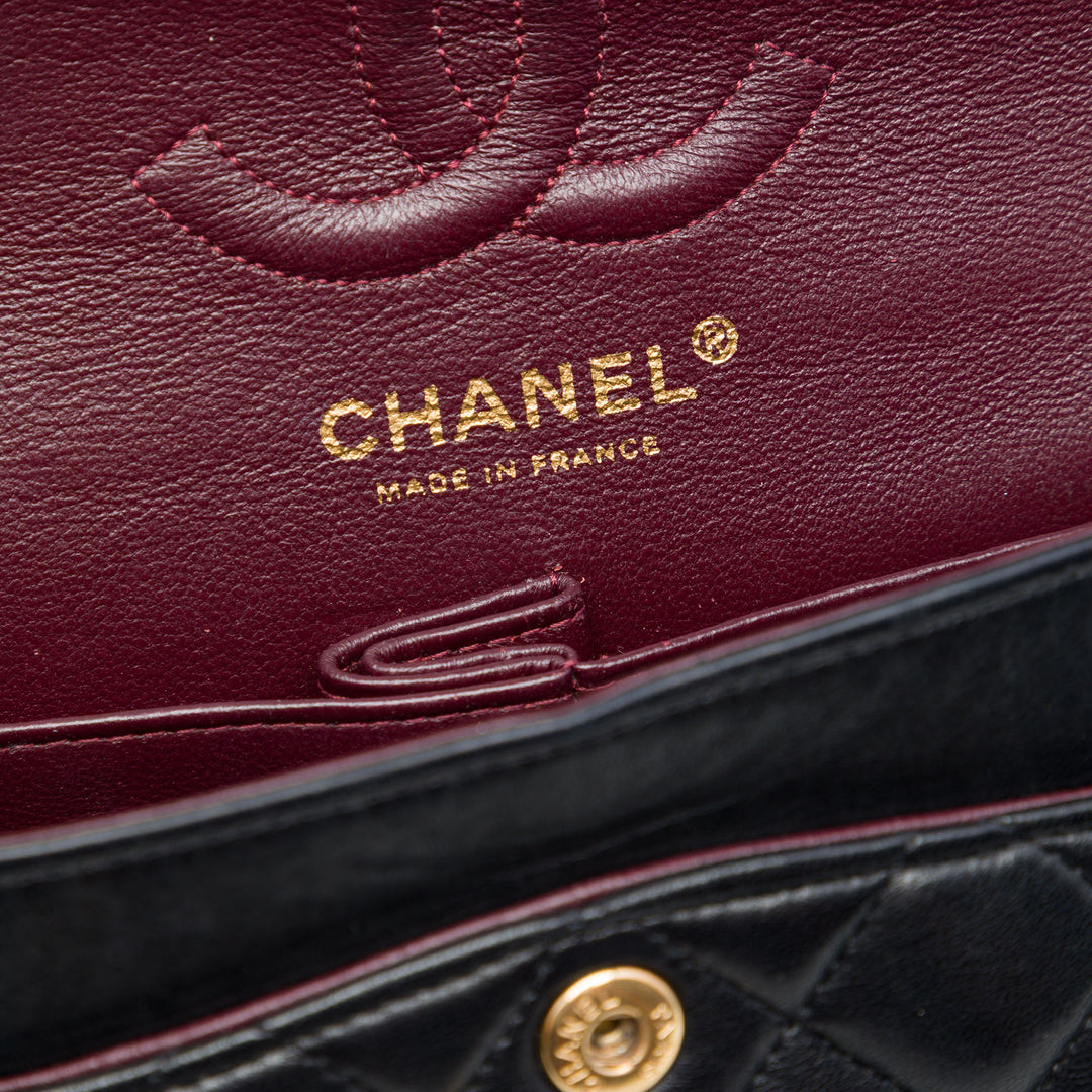 Chanel Classic Double rabat Moyen Cuir d'agneau Noir – vue 5 – GABY PARIS