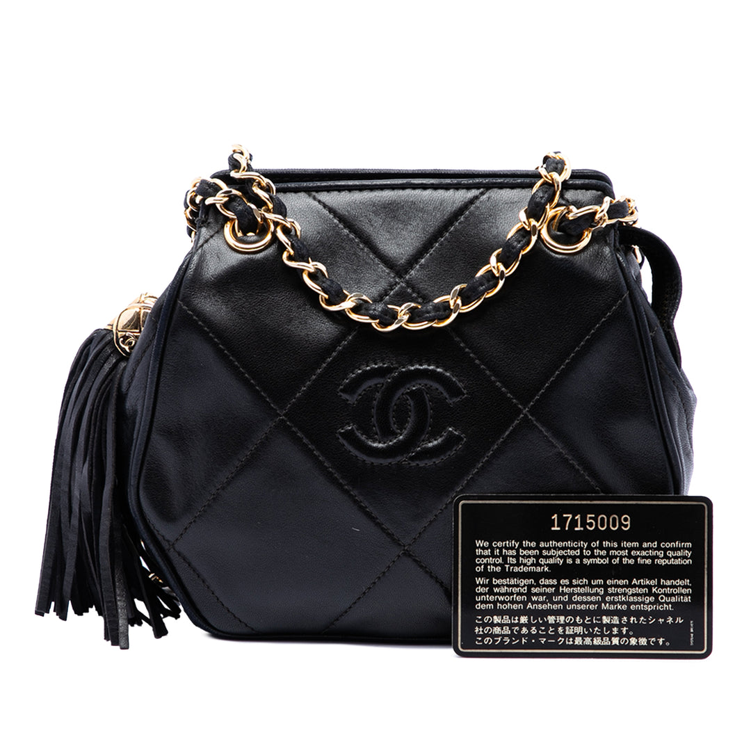 Chanel CC Matelassé Pompon Sac Cuir d'agneau Noir – vue 7 – GABY PARIS