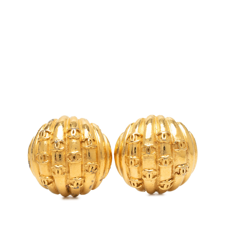Chanel CC plaqué Shell Clip On Boucles d'oreilles