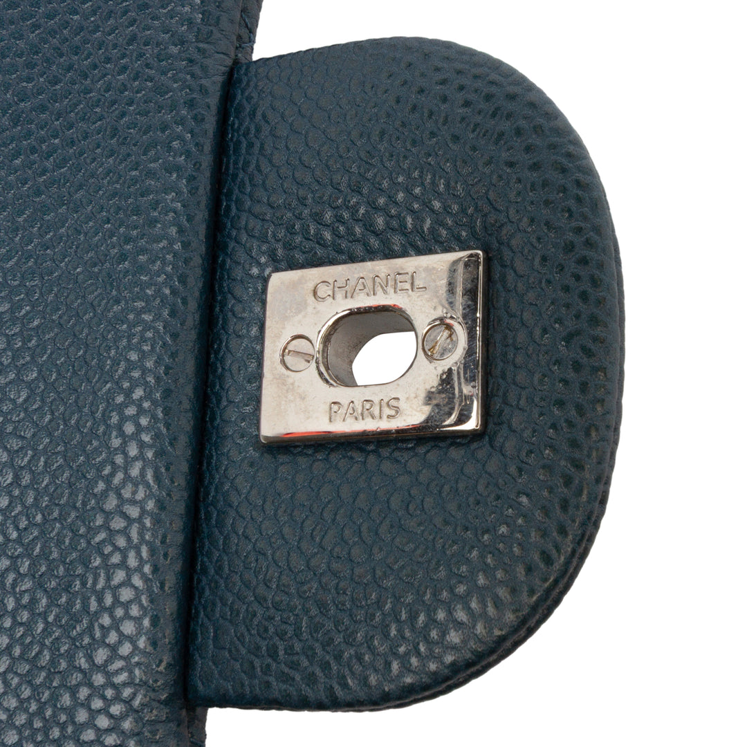 Chanel Jumbo Classic Iridescent Caviar Double rabat