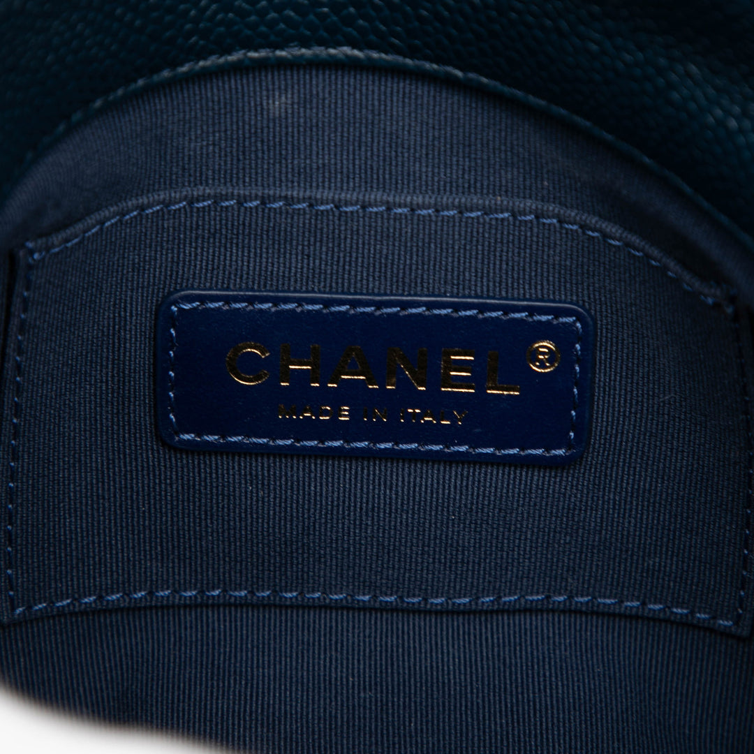 Chanel Mini Matelassé Caviar Chain Soul à rabat