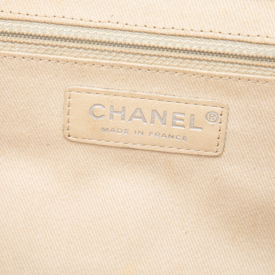 Chanel CC Matelassé Timeless Pochette Cuir