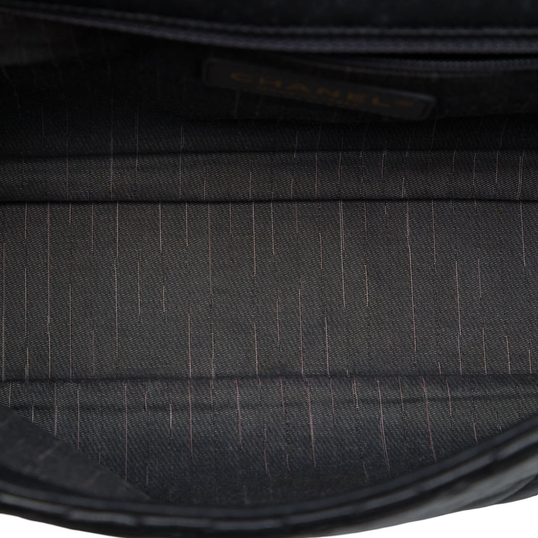 Chanel Matelassé Westminster Perle à rabat Moyen Cuir d'agneau Noir – vue 4 – GABY PARIS
