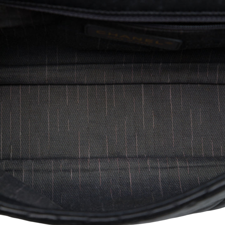 Chanel Matelassé Westminster Perle à rabat Moyen Cuir d'agneau Noir – vue 4 – GABY PARIS