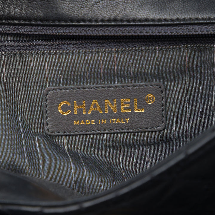 Chanel Matelassé Westminster Perle à rabat Moyen Cuir d'agneau Noir – vue 5 – GABY PARIS