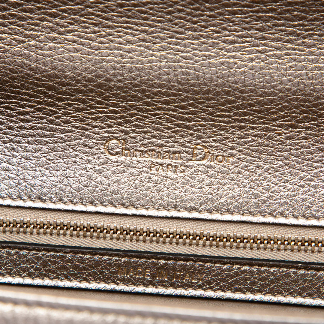 Dior Medium Metallic Cuir de veau Diorama à rabat