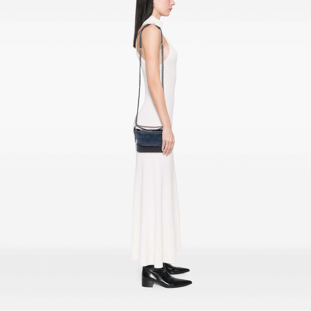 Chanel Small Bicolor vieilli Cuir de veau Gabrielle Sac porté croisé