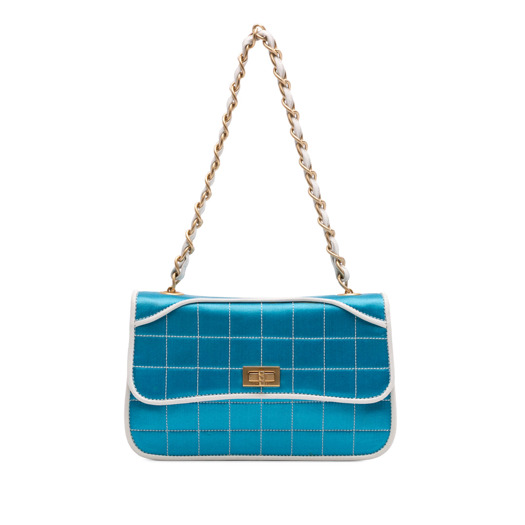 Reissue Square Quilt Satin Flap Blue - Gaby Paris