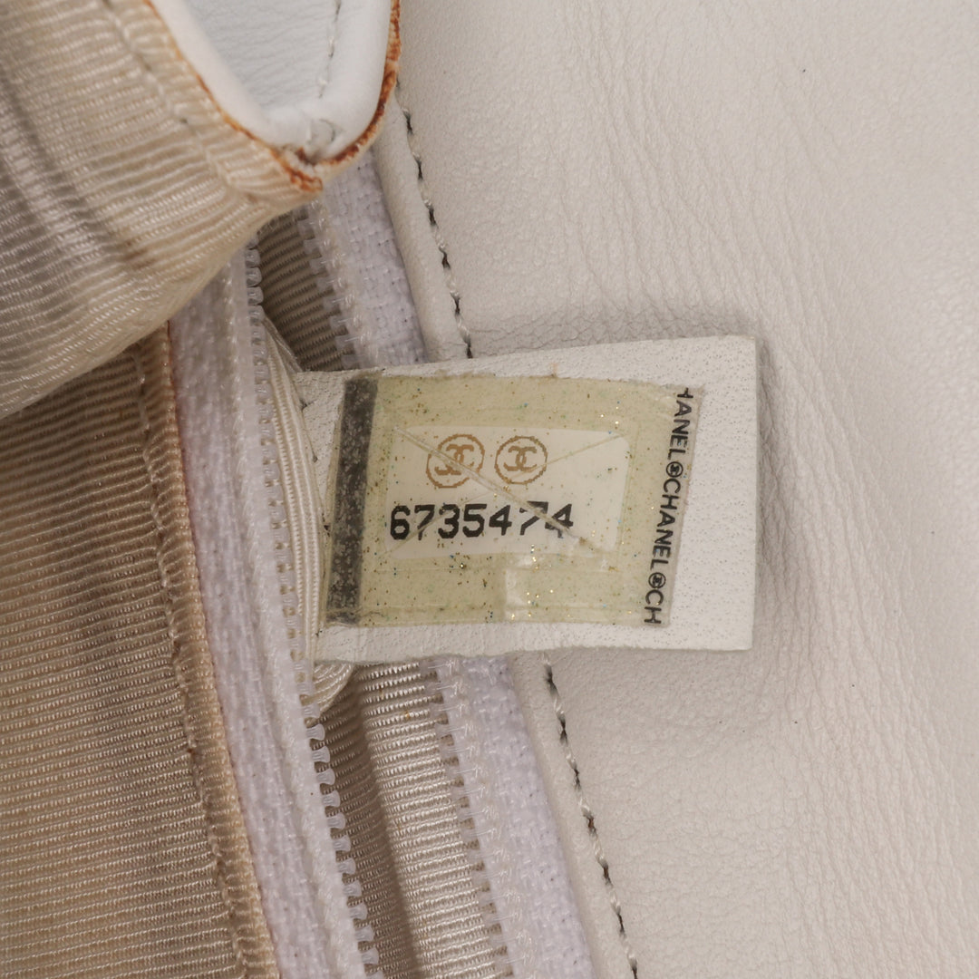 Reissue Square Quilt Satin Flap Blue - Gaby Paris