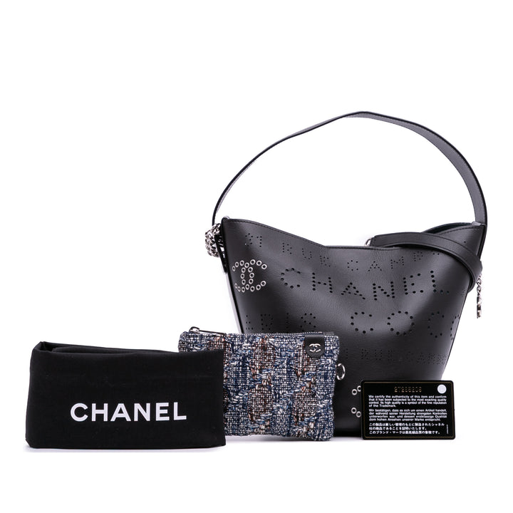 Calfskin and Tweed Small Piercing Light Bucket Bag Black - Gaby Paris