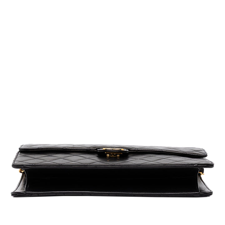 Chanel Sac porté épaule CC Matelassé Rabat simple Moyen Cuir d'agneau Noir – vue 3 – GABY PARIS