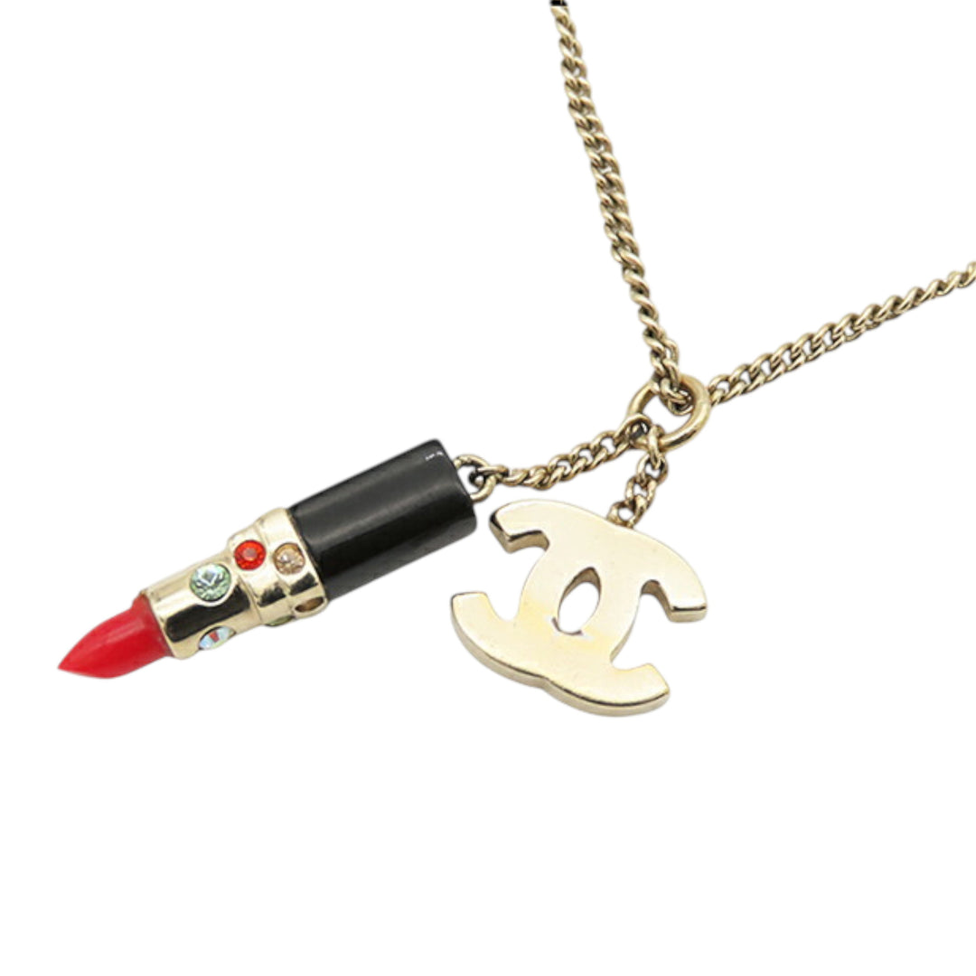 Chanel Doré Plated CC Lipstick Pendant Collier Doré – GABY PARIS Authentique