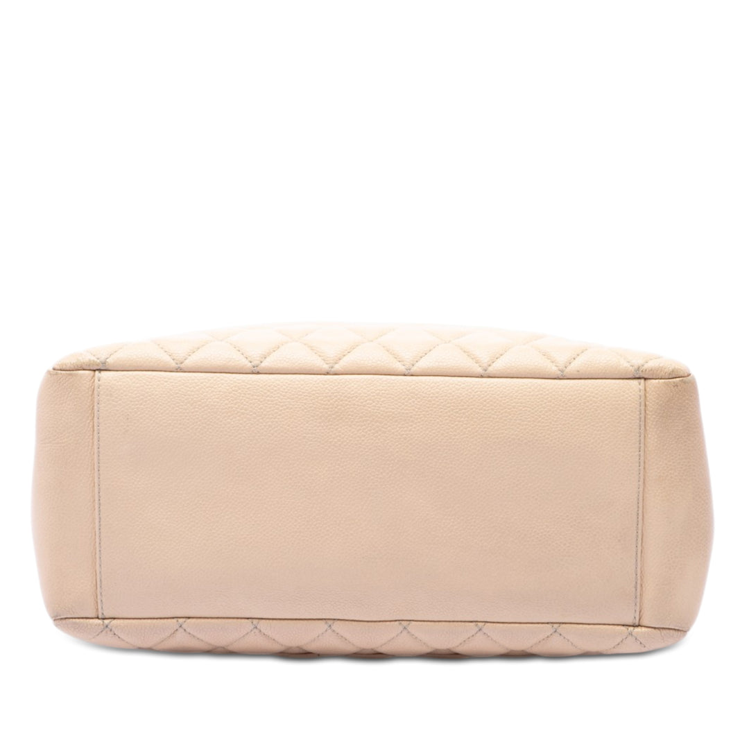 Chanel Caviar Grand Shopping Cabas