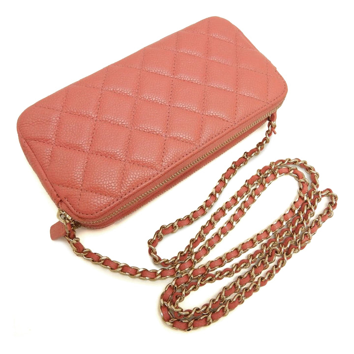 Chanel CC Matelassé Caviar Double Zip Pochette avec chaîne