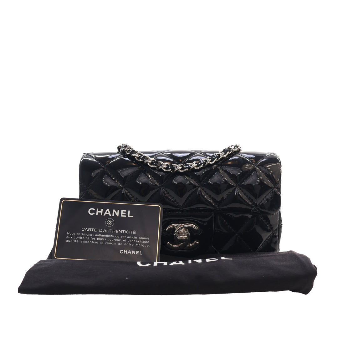 Chanel Extra Mini Rectangular Classic Cuir verni Simple rabat
