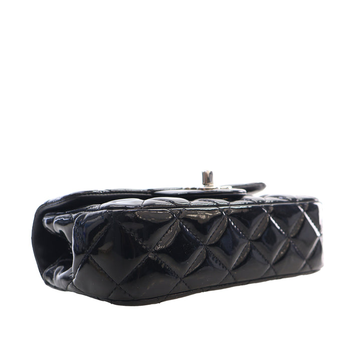 Chanel Extra Mini Rectangular Classic Cuir verni Simple rabat