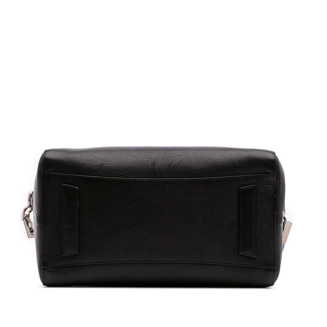 Medium Calfskin Antigona Black - Gaby Paris
