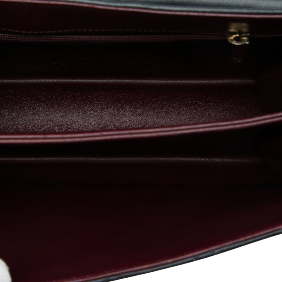 Chanel Matelassé Beauty Lock à rabat Moyen de mouton Noir – vue 4 – GABY PARIS