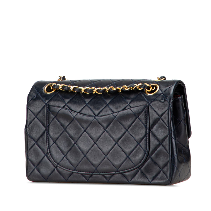 Chanel Small Classic Cuir d’agneau Double rabat Bleu – GABY PARIS Authentique