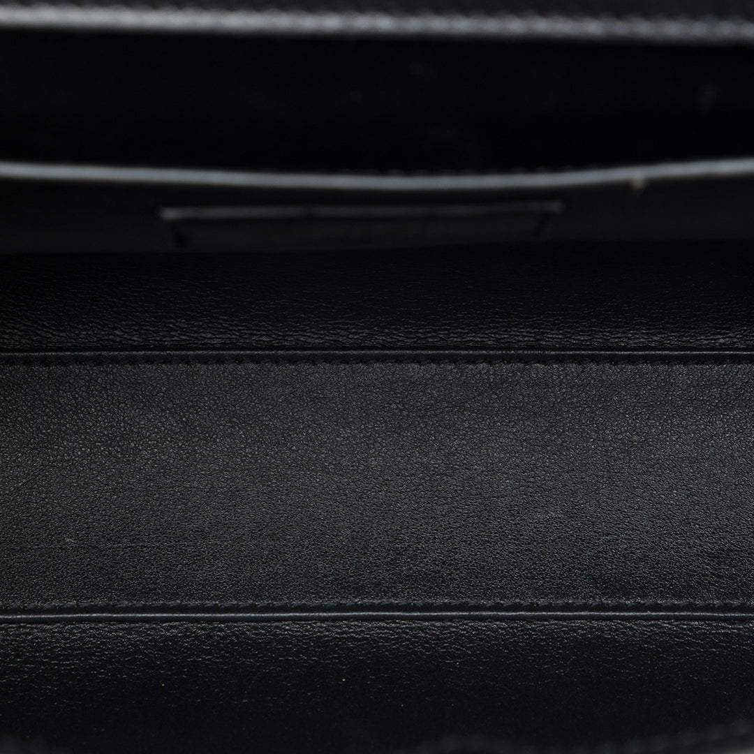 Saint Laurent Manhattan Sac Moyen Cuir de veau lisse Noir – vue 4 – GABY PARIS