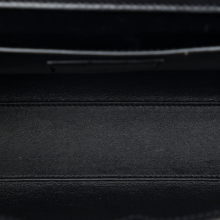 Saint Laurent Manhattan Sac Moyen Cuir de veau lisse Noir – vue 4 – GABY PARIS
