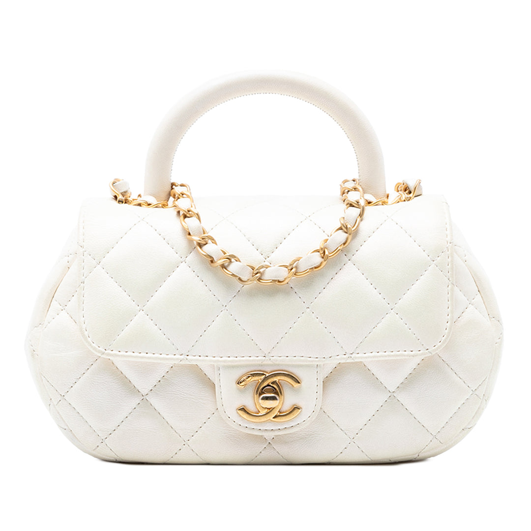 Chanel CC Matelassé sac à Cuir d'agneau Blanc – vue principale – GABY PARIS