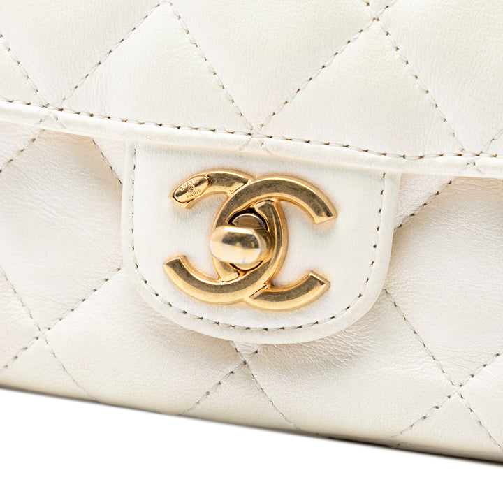 Chanel CC Matelassé sac à Cuir d'agneau Blanc – vue 5 – GABY PARIS