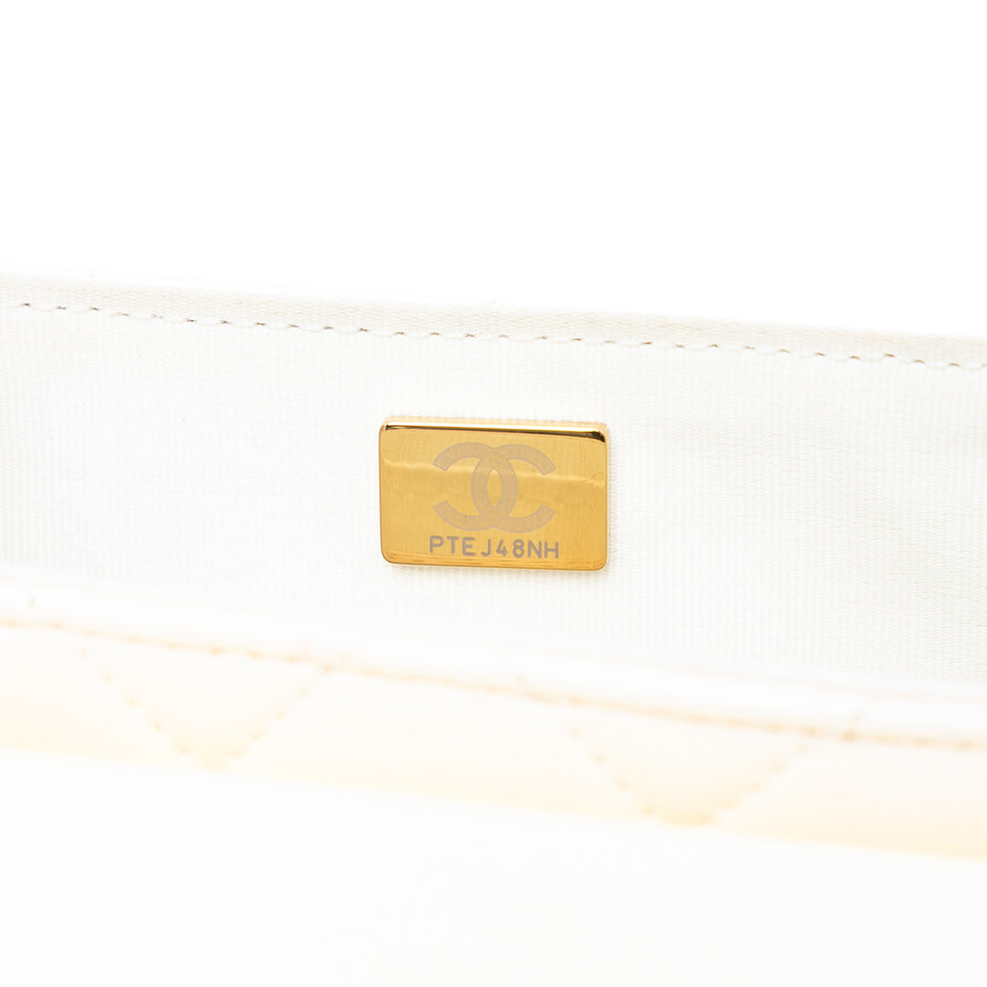 Chanel CC Matelassé sac à Cuir d'agneau Blanc – vue 6 – GABY PARIS