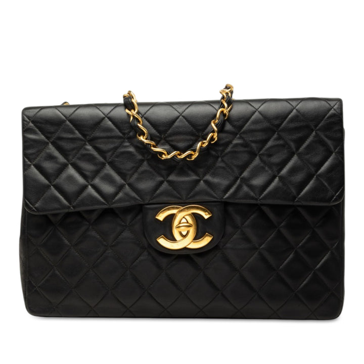 Chanel Classic Rabat simple Maxi Cuir d'agneau Noir