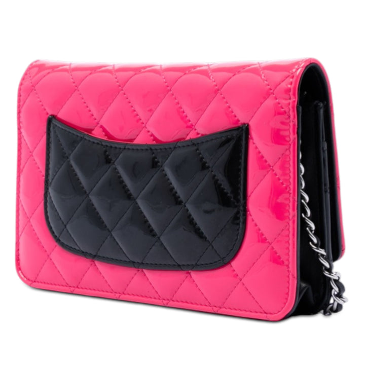 Chanel CC Bicolor Matelassé Cuir verni Wallet on Chain