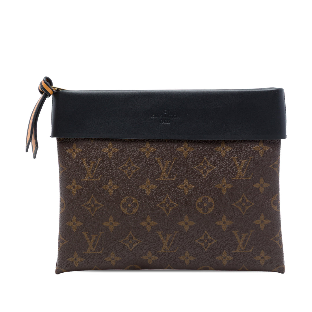 Louis Vuitton Monogram Pochette Tuileries